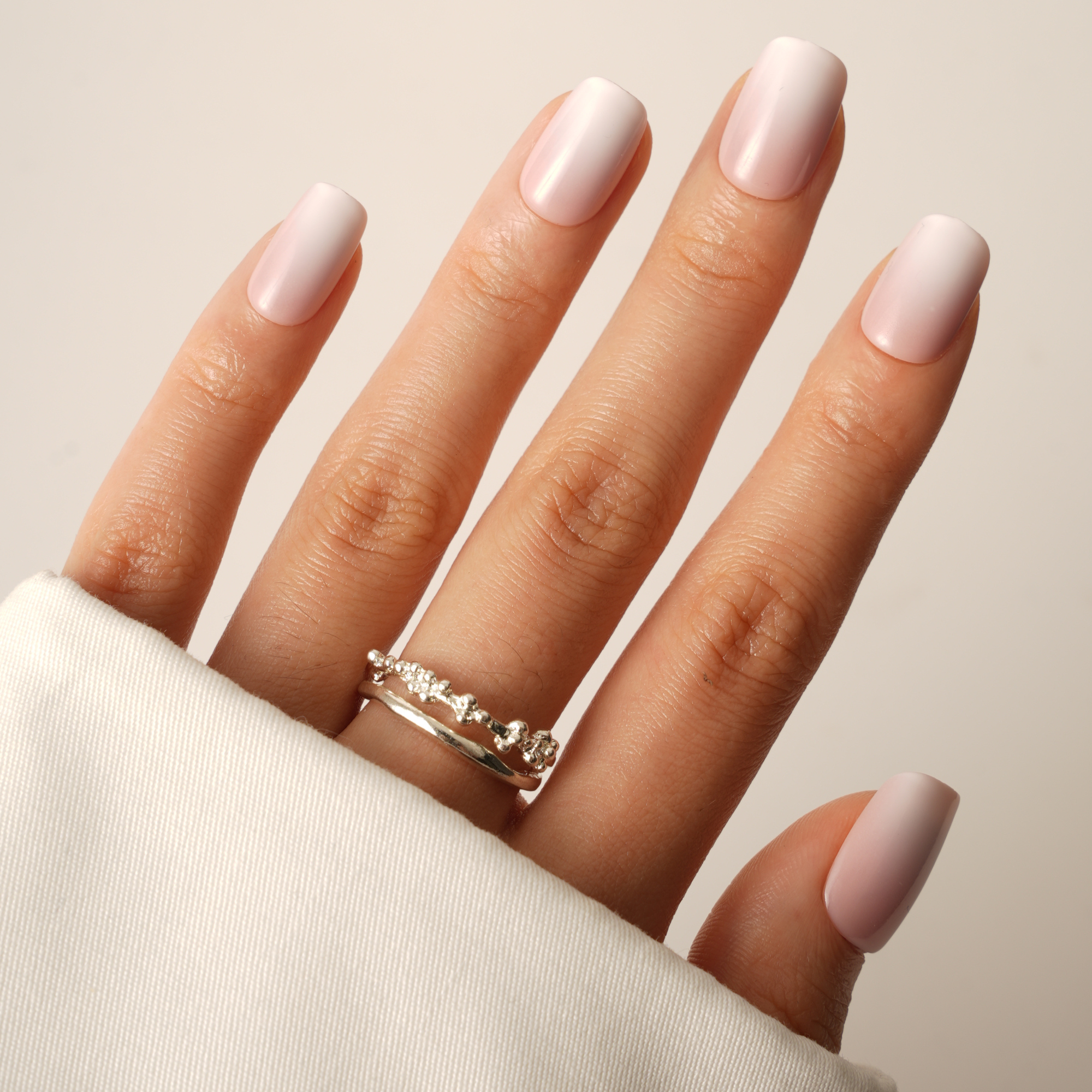 Baby Boomer Short Square|New,Ellie Vincy Press on Nails, Square,Ombre, White press on nails,28 pcs, False nails,Reusable,Glue on nails,Sticky on nails,Pop on nails