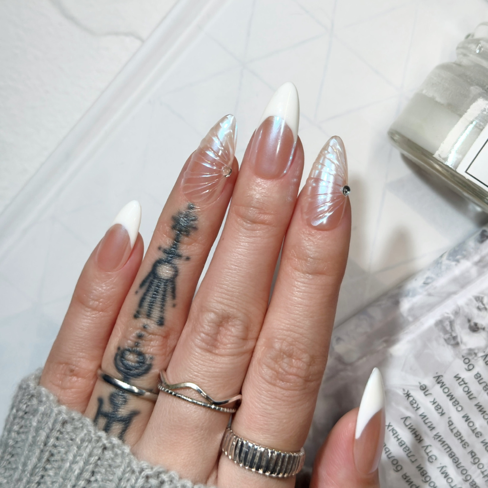 Delicate Pearl| Handmade Nails,Ellie Vincy Press on Nails,Long, Medium Almond,Floral, Cute, Iridescent,Handmade White press on nails,10 pcs, false nails,reusable,glue on nails