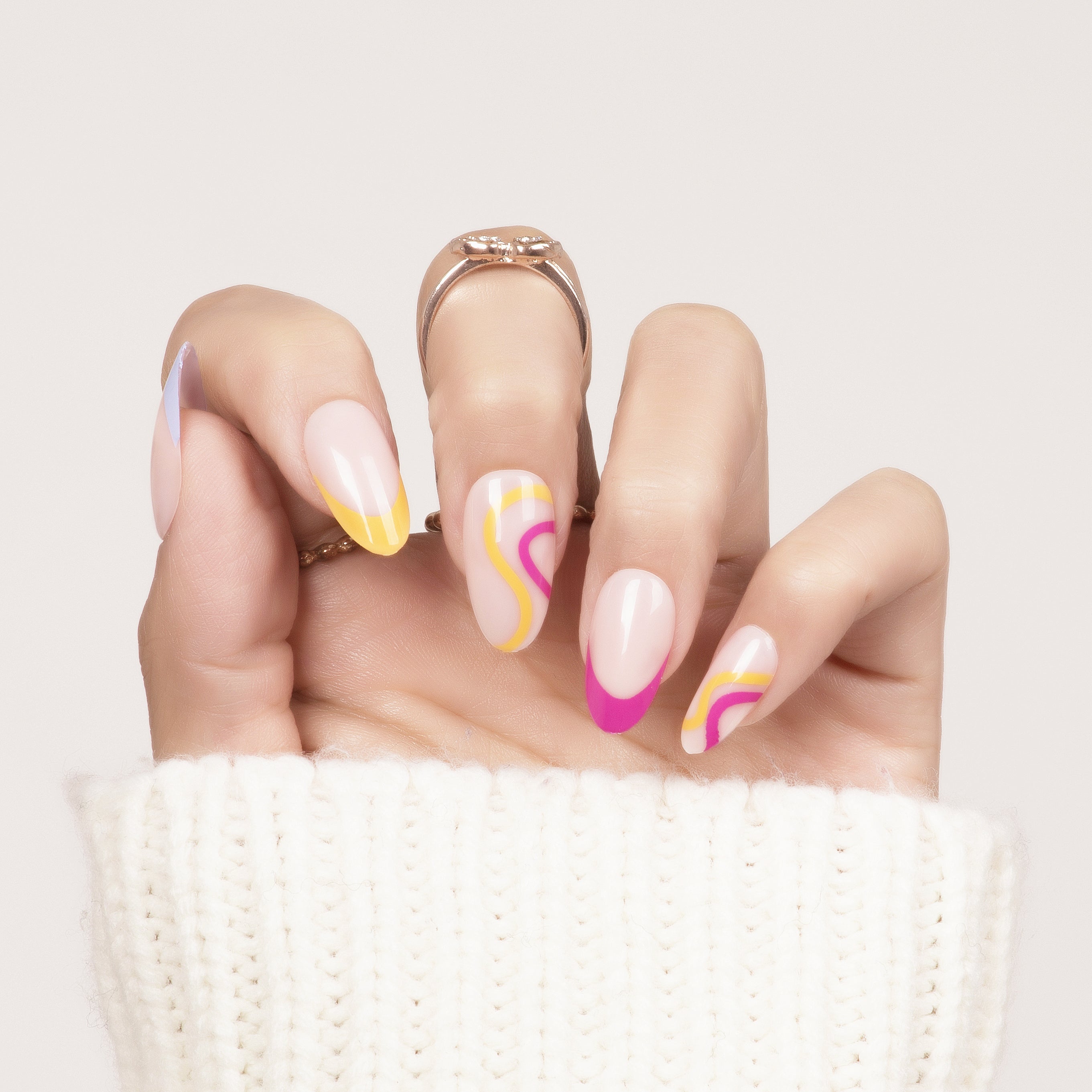 Mermaid Magic,Ellie Vincy Press on Nails, Almond,Other, Multicolor press on nails,28 pcs, False nails,Reusable,Glue on nails,Sticky on nails,Pop on nails