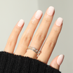 Short Ombre Pink,Ellie Vincy Press on Nails,  Round,Ombre, Pink press on nails,24 pcs, False nails,Reusable,Glue on nails,Sticky on nails,Pop on nails